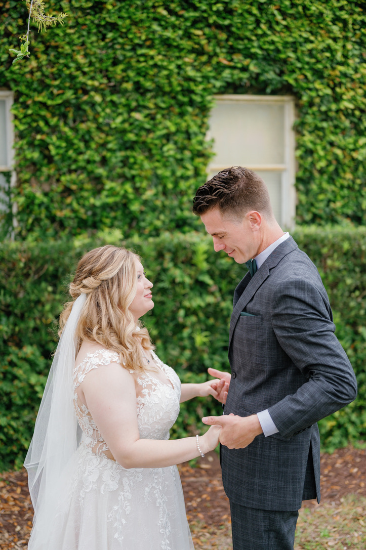 bride and groom wedding day photo