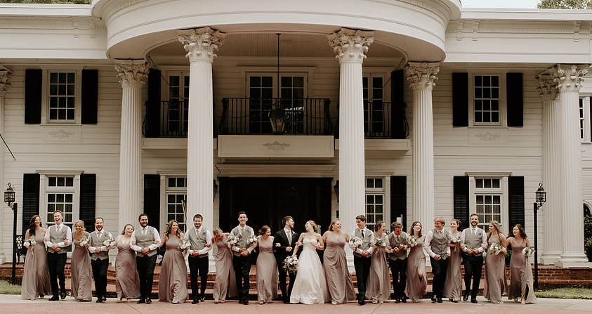 Large wedding party outside Grand Holland Estate wedding venue Simpsonville, SC